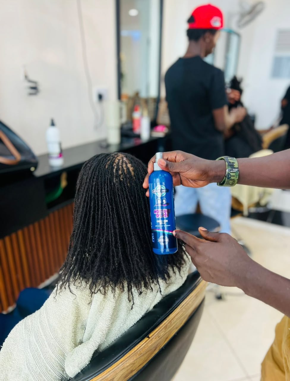 Locs spray