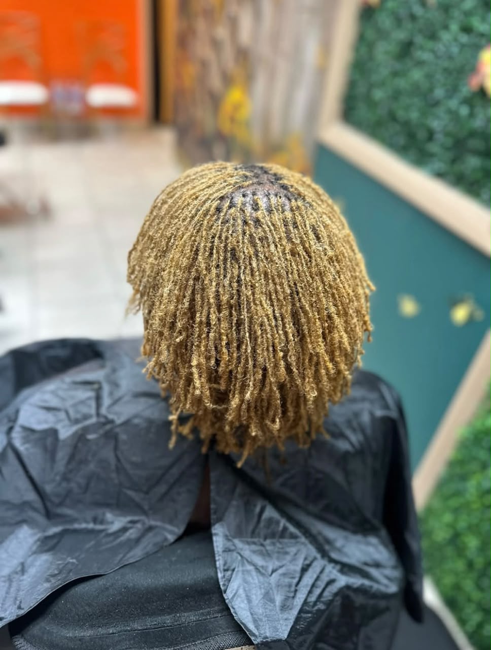 Temporary artificial locs